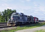 YVRR 204 sits with a couple of other Geeps in a siding